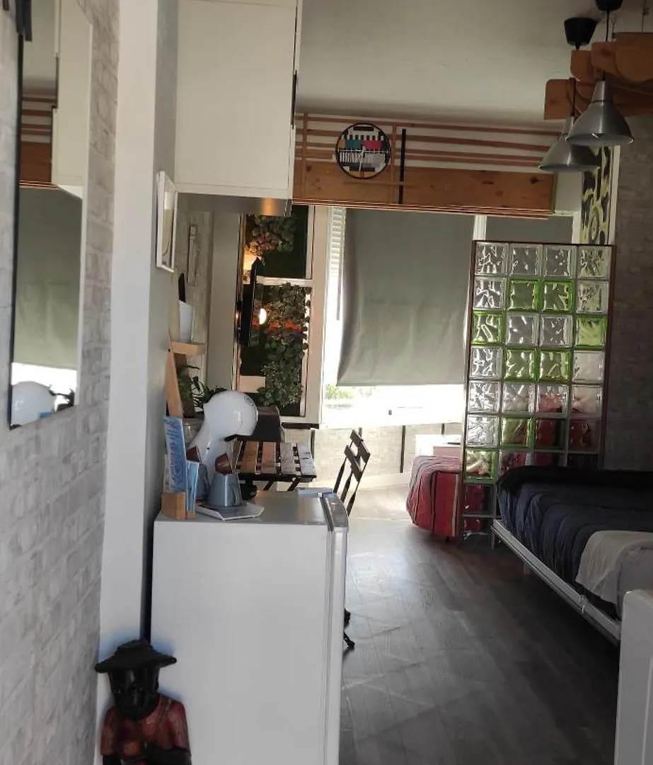 Saltillo Alto White Studio Torremolinos