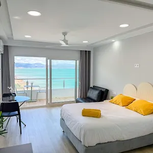 spectacular-sea-views-loft-torremolinos.1costadelsol.com/